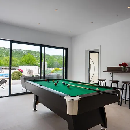 Wellnes Silentio With Pool Будинок відпочинку Duge Njive